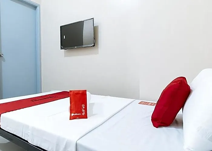 Reddoorz @ Torre De Manuel Residences 1 3*